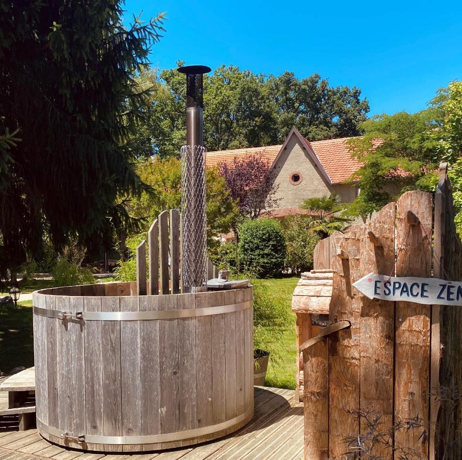 Pontiacq-ViellepinteLes Yourtes Du Bearn - Domaine Des Deux Clos住宿加早餐旅馆 外观 照片